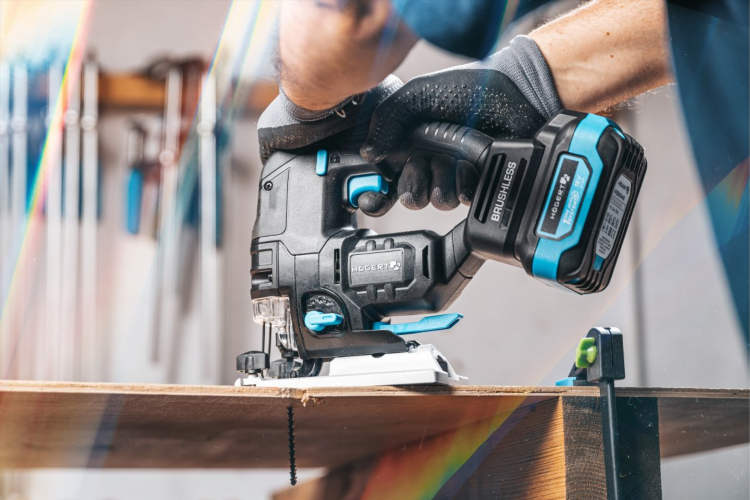 Brushless инструмент