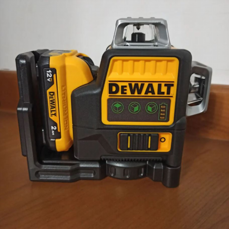 Лазерный уровень dewalt 4d 16 лучей